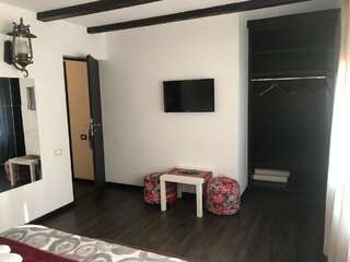 Гостевой дом Relax Бран Двухместный номер с 1 кроватью и собственной ванной комнатой-4